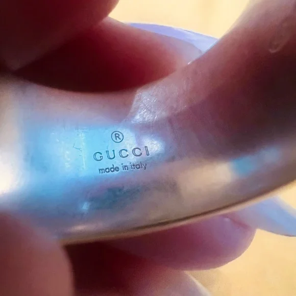 Gucci Wide G cutout ring *Full inclusion - Picture 7 of 14